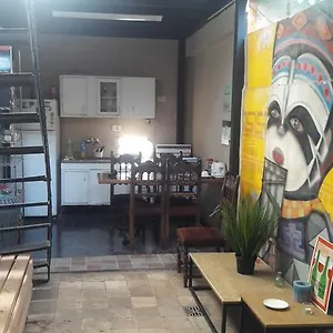 https://la-casona-mendoza.hotelsmendoza.com