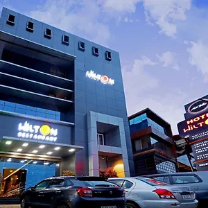 https://hotel-wilton.kerala-hotels.net